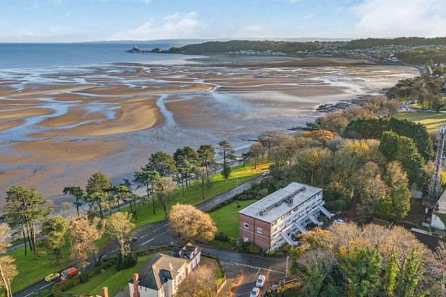 2-bed flat on 1 Gullivers Close, Swansea, £325,000