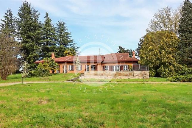 Thumbnail Villa for sale in Dormelletto, Piemonte, 28040, Italy