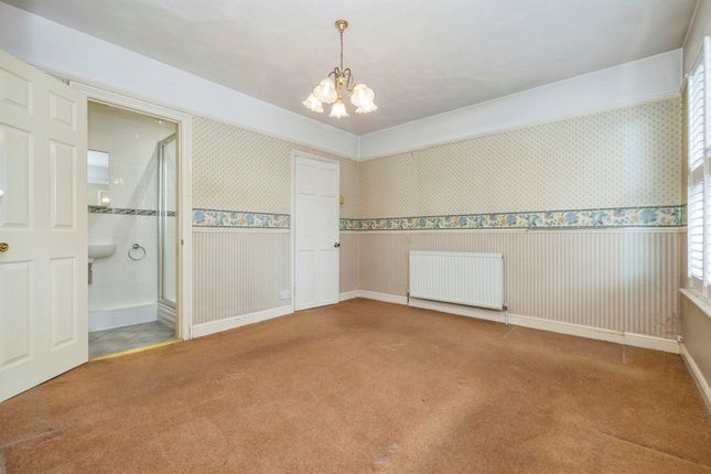 Terraced house for sale in Muriel Avenue, Watford