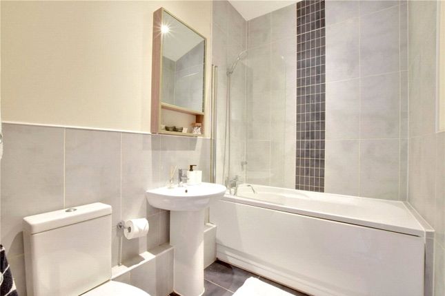 End terrace house for sale in Hedgley Mews, Lee, London