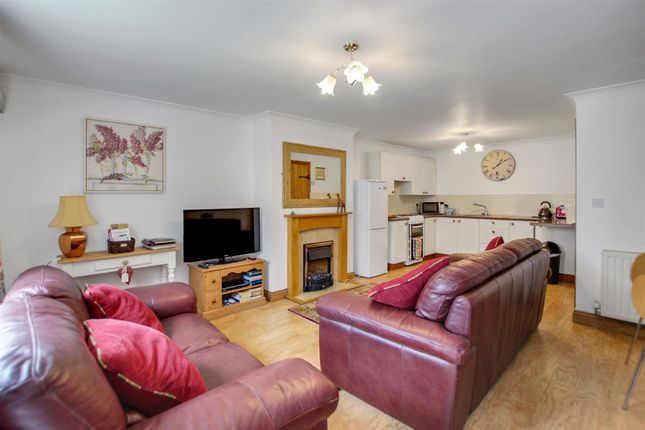 Cottage 5708.Jpg