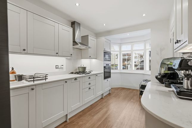 205a Lynmouth Avenue, Morden photo 3