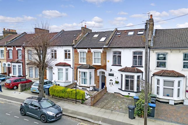 Thumbnail Property to rent in Whittington Road, London