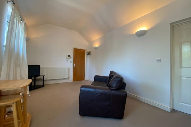 Victoria Court,Flat 6, Victoria Road, Malvern photo 2