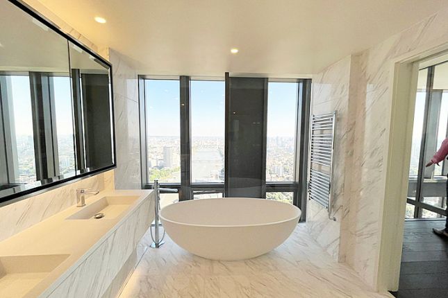 Duplex for sale in The Penthouse, Damac Tower, London
