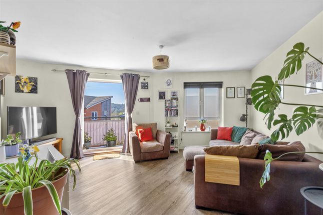 51, The Roperies, High Wycombe photo 2