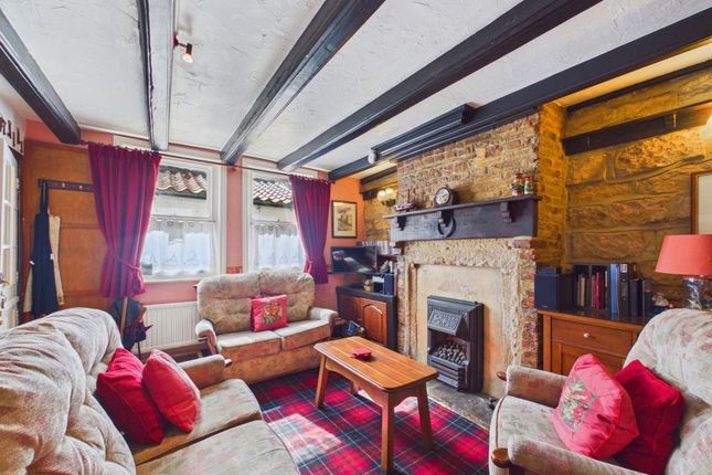 Birkby Cottage, 2 Chapel Street, Whitby photo 2