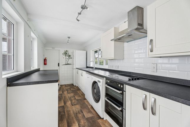 2 Church Farm Cottages, Great Missenden photo 2