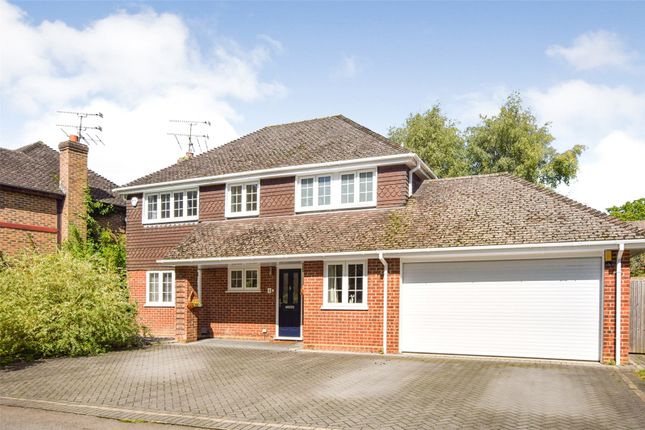 Thumbnail Detached house for sale in Juniper Road, Farnborough, Hampshire