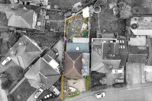 13, Denton Drive, Nottingham photo 2