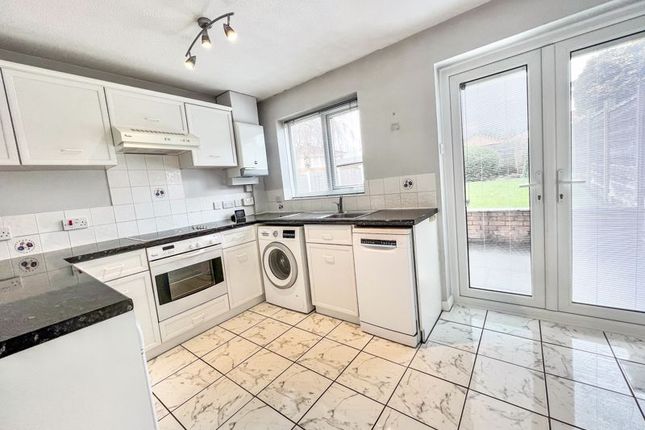 18, Ellerbeck Close, Bolton photo 4