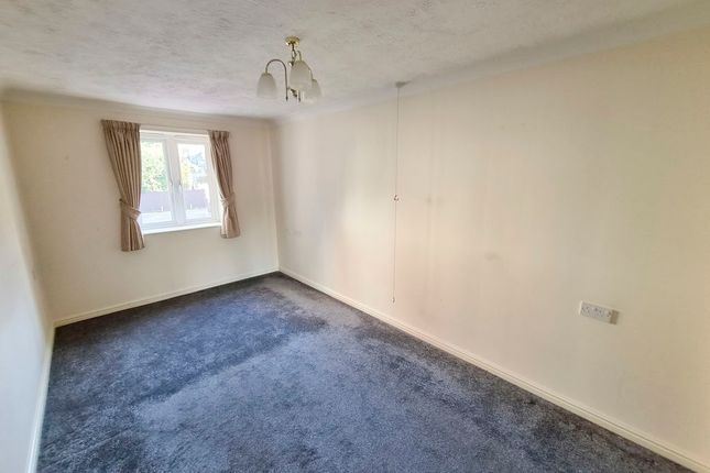 58 Montague Court Block B, Hamlet Court Road, Westcliff-On-Sea photo 4
