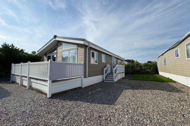 Thumbnail Mobile/park home for sale in New River Bank, Littleport, Ely