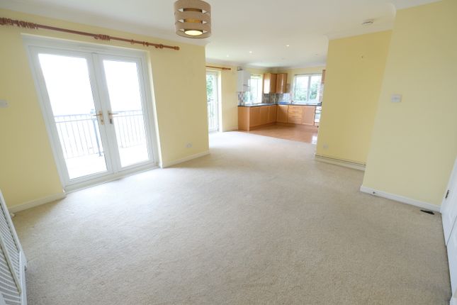 Portside Close, Marchwood photo 3
