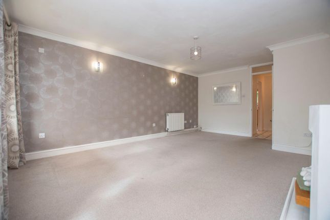 Thumbnail Terraced house for sale in Ainsley Gardens, Eastleigh