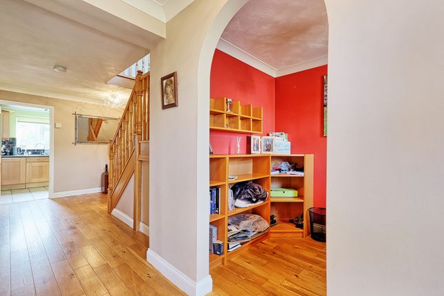 21, Horseshoe Close, Billericay photo 4
