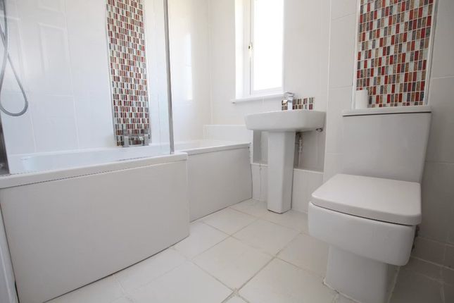 Lindrick Drive, Summerston, Glasgow, G23 5QR, Glasgow photo 5
