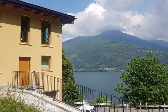 Apartment for sale in 22010 Cremia Co, Italy