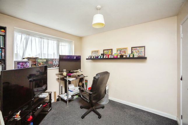 End terrace house for sale in Nautilus Drive, Sheerness