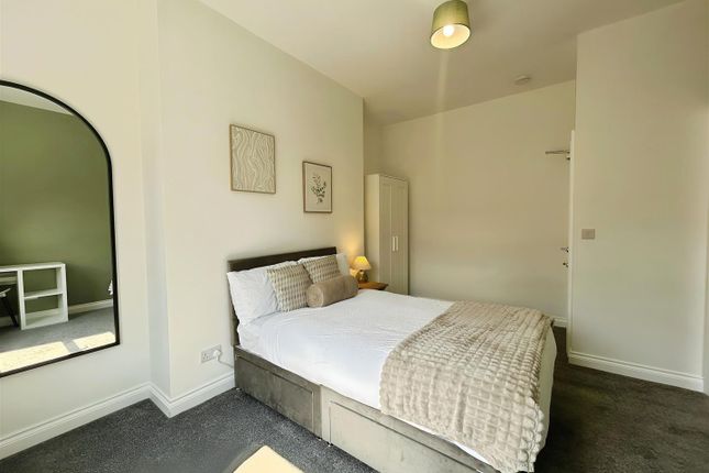 Room 3, 23 Mozart Street, South Shields photo 5
