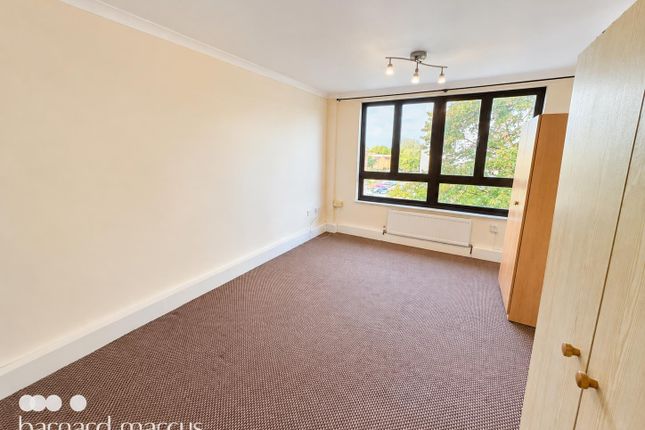 208, Summerwood Road, ISLEWORTH photo 5