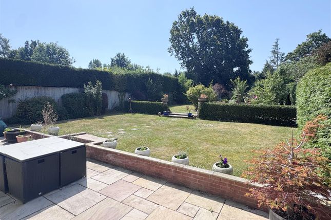 20, Bartlemy Close, Newbury photo 3