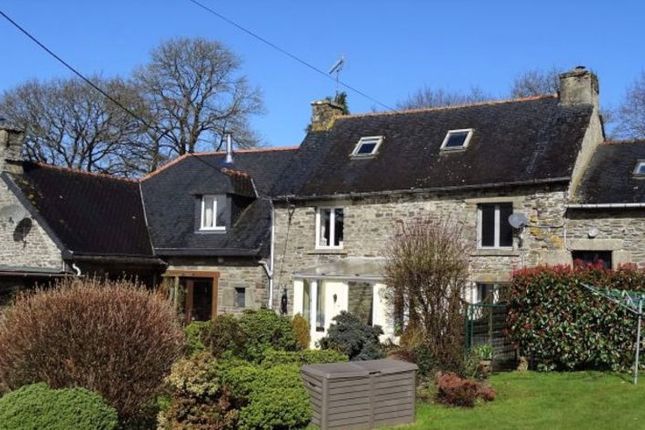 Property for sale in Brittany, Cotes D'armor, Mael-Carhaix