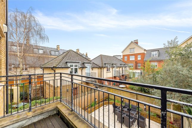 Semi-detached house to rent in Whitcome Mews, Richmond