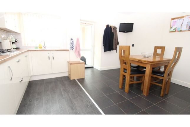21, Sandymount Road, Walsall photo 2