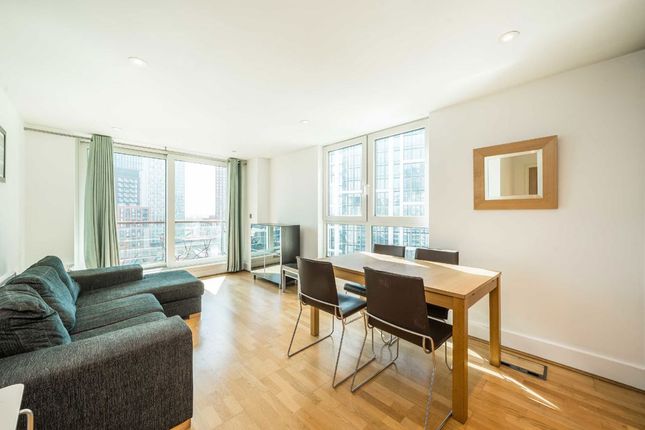 869, Kestrel House, London photo 3