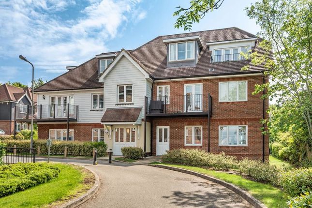 Flat for sale in Ivy Lodge, High Wycombe