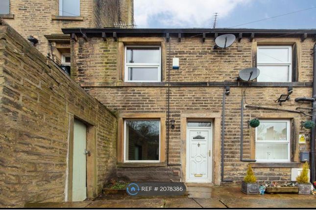Thumbnail Terraced house to rent in Oldham Road, Ripponden, Sowerby Bridge