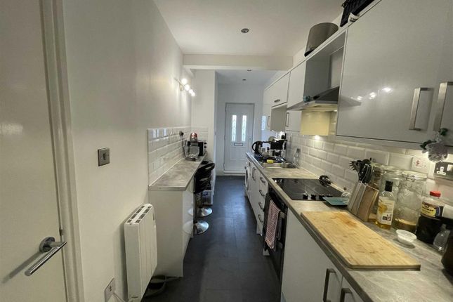 30b, School Road, Sale photo 2