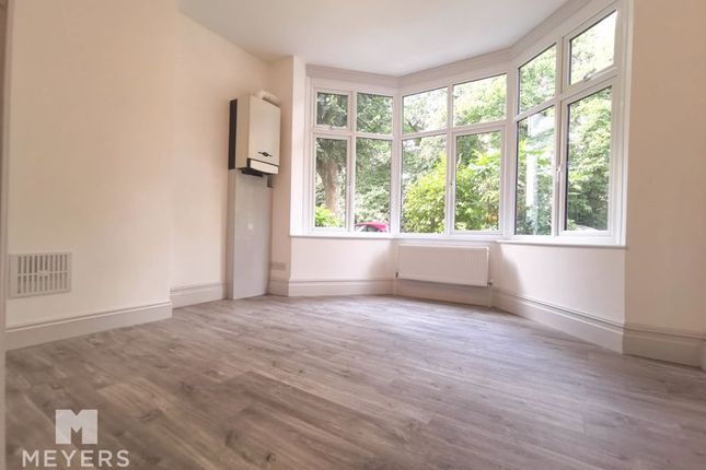 Thumbnail Flat to rent in Fishermans Avenue, Southbourne, Bournemouth