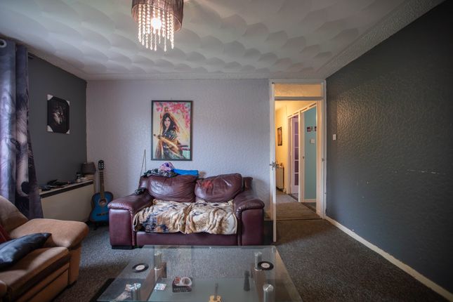 15g, Tarbolton Road, Cumbernauld photo 4