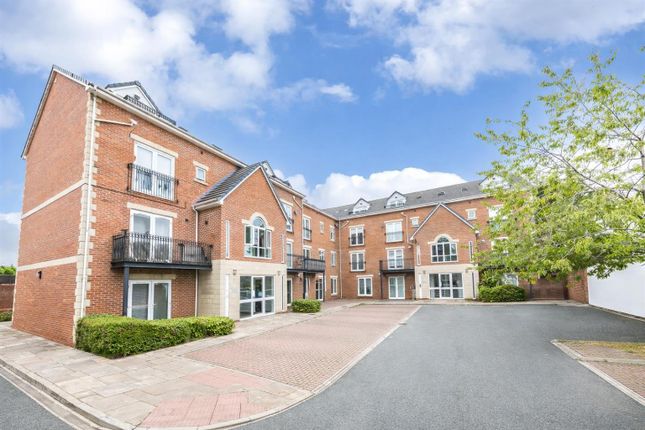2-bed flat on 26, Birkdale Court, Huyton, £130,000