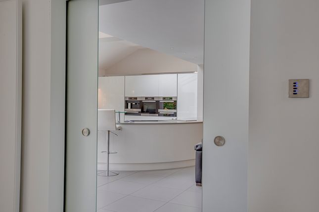 80 Gregories Road New-2