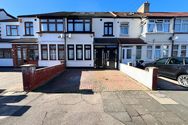 Property for sale in Chester Road, Seven Kings, Ilford IG3