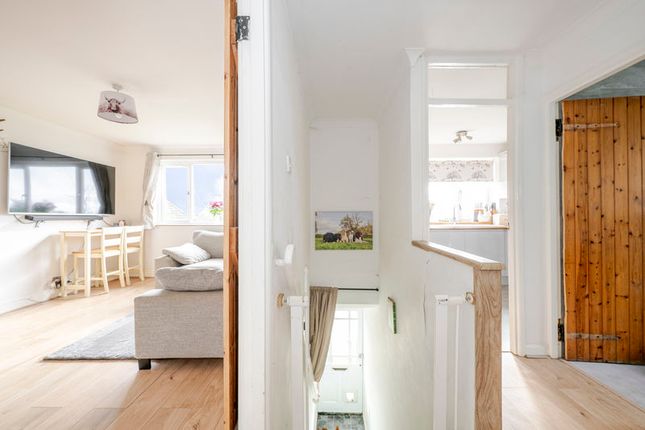 6, Swaylands Avenue, Crowborough photo 4