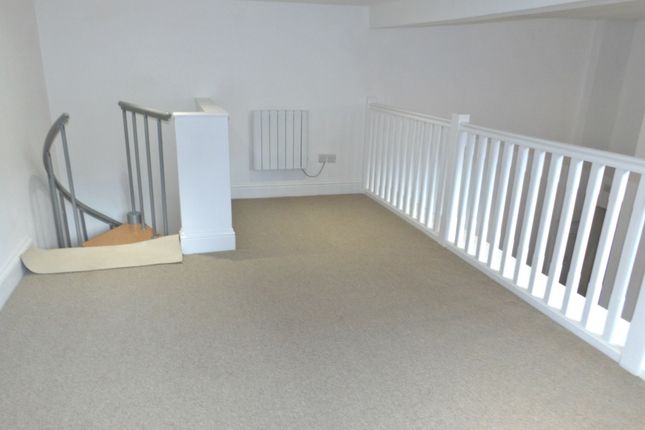Flat 3, Newark photo 3