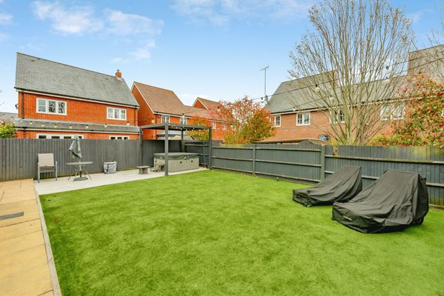 15, St. Augustine Road, Crawley photo 2