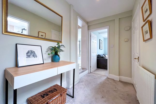 Flat for sale in Walton Road, East Molesey