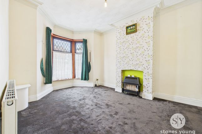 1 Holland Street, Blackburn photo 2
