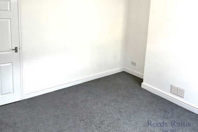 35, Selwyn Street, Staffordshire photo 4
