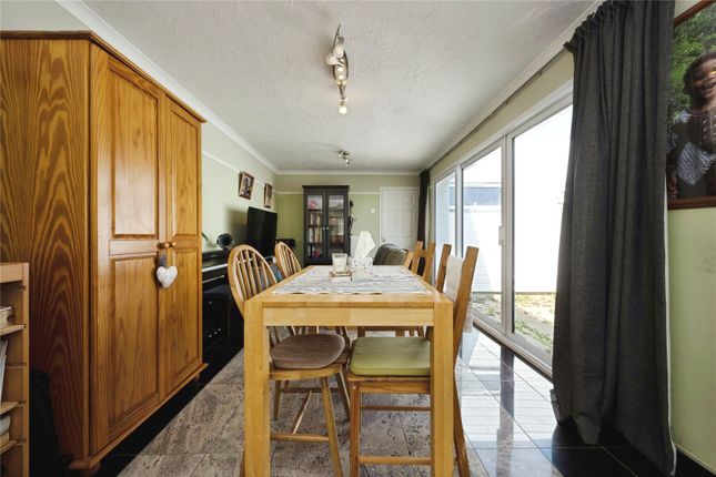 1, Knaves Hill, Bedfordshire photo 4