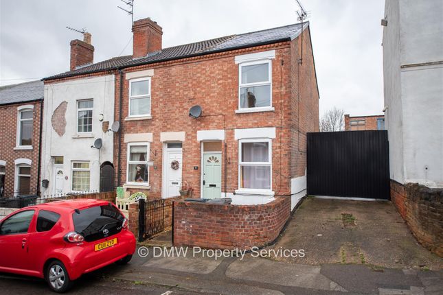 End terrace house to rent in Carnarvon Grove, Carlton, Nottingham