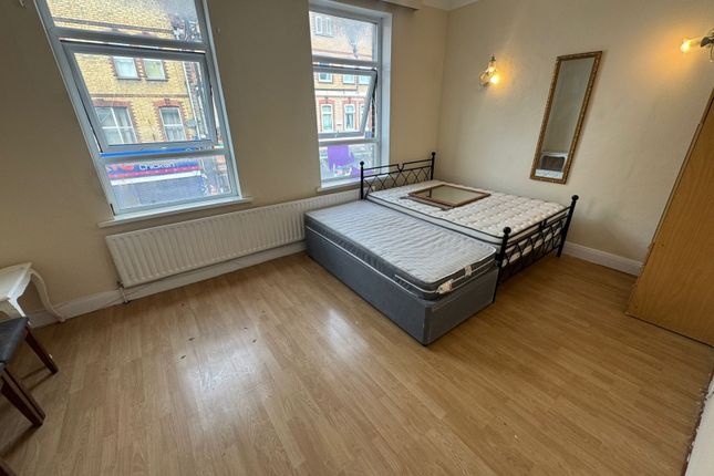 11C, King Street, SOUTHALL photo 3