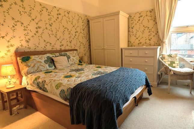 4 Cambridge Drive - 14.Jpg