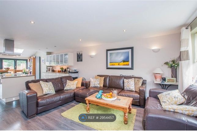 Bissley Drive, Maidenhead, Maidenhead photo 3