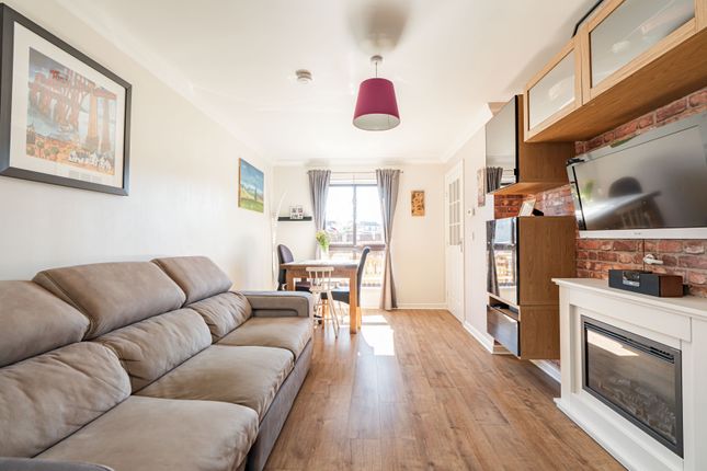 8, Eilston Road, Kirkliston photo 2
